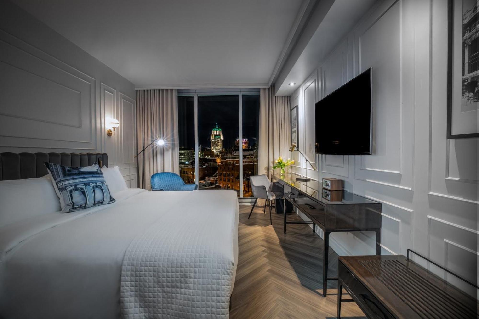 Le Capitole Hotel